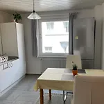 アパート Zentral Gelegenes Am Fusse Der Wartburg *