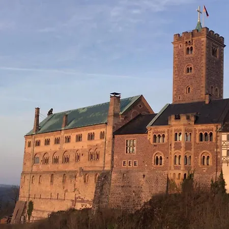 Zentral Gelegenes Am Fusse Der Wartburg Eisenach