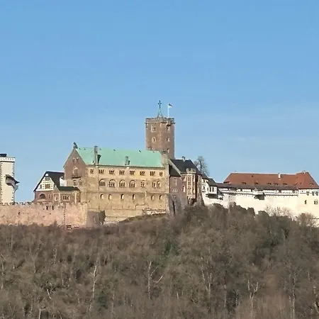 Zentral Gelegenes Am Fusse Der Wartburg Appartement *