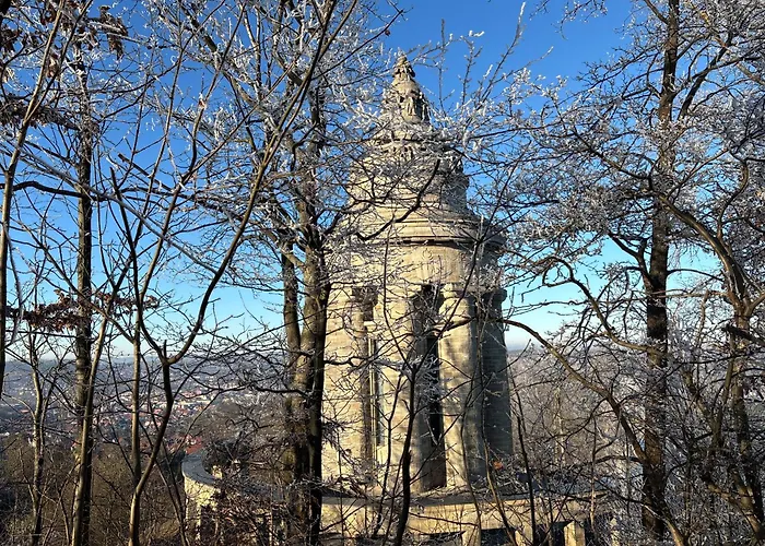 Zentral Gelegenes Am Fusse Der Wartburg *