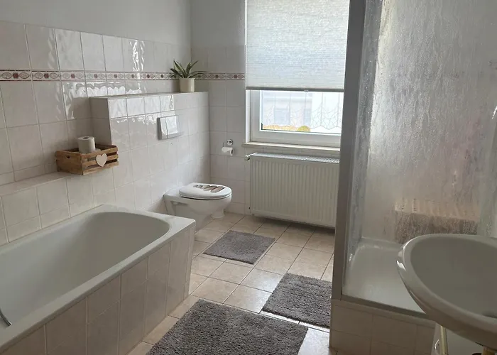 Zentral Gelegenes Am Fusse Der Wartburg Appartement