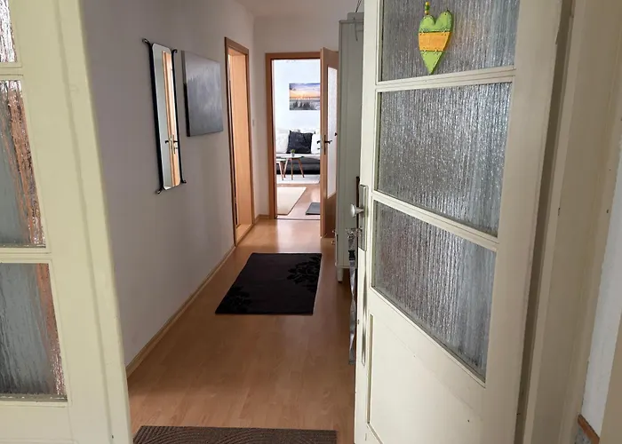 Zentral Gelegenes Am Fusse Der Wartburg *